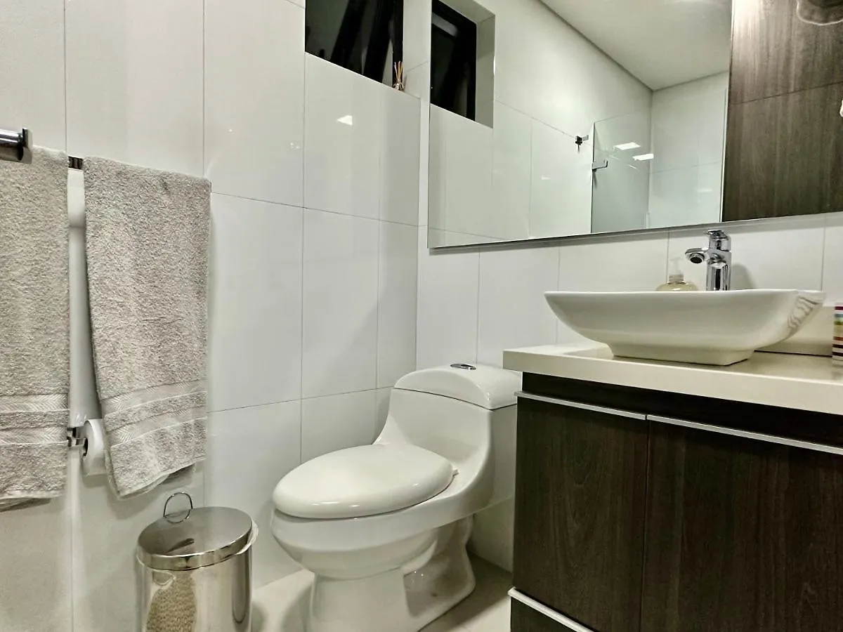 1101 El Poblado! Two Balconies & A Beautiful View Apartment Medellin