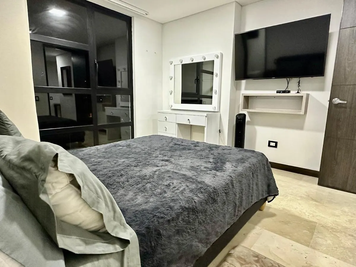 1101 El Poblado! Two Balconies & A Beautiful View Apartment Medellin 0*,