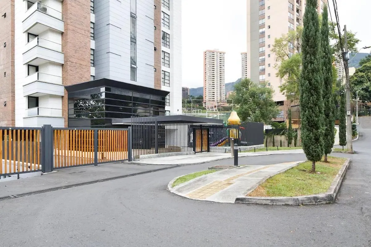 1101 El Poblado! Two Balconies & A Beautiful View Apartment Medellin